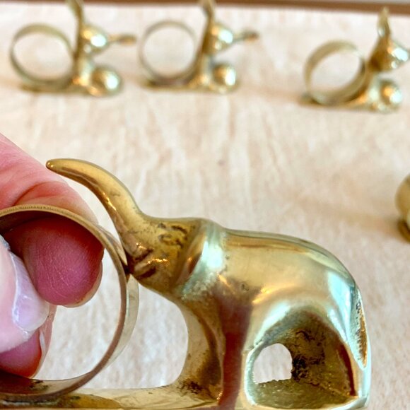Set of 5 Vintage Unique Animal Variety of Brass Napkin Rings - Picture 3 of 5